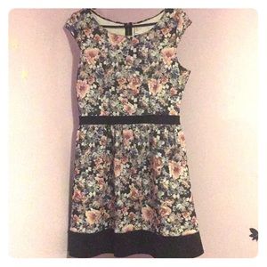 Floral print dress